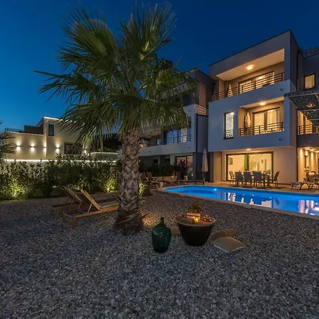 Villa Matic *